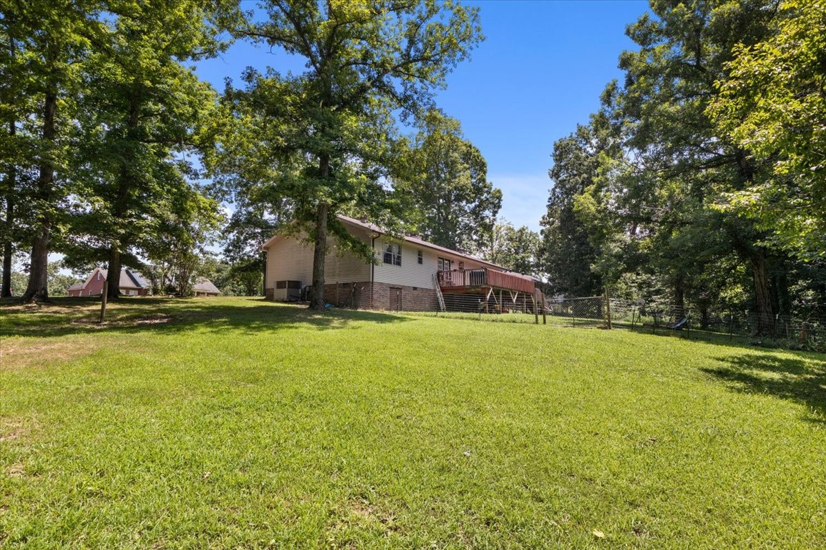 169 Oak Crest Dr