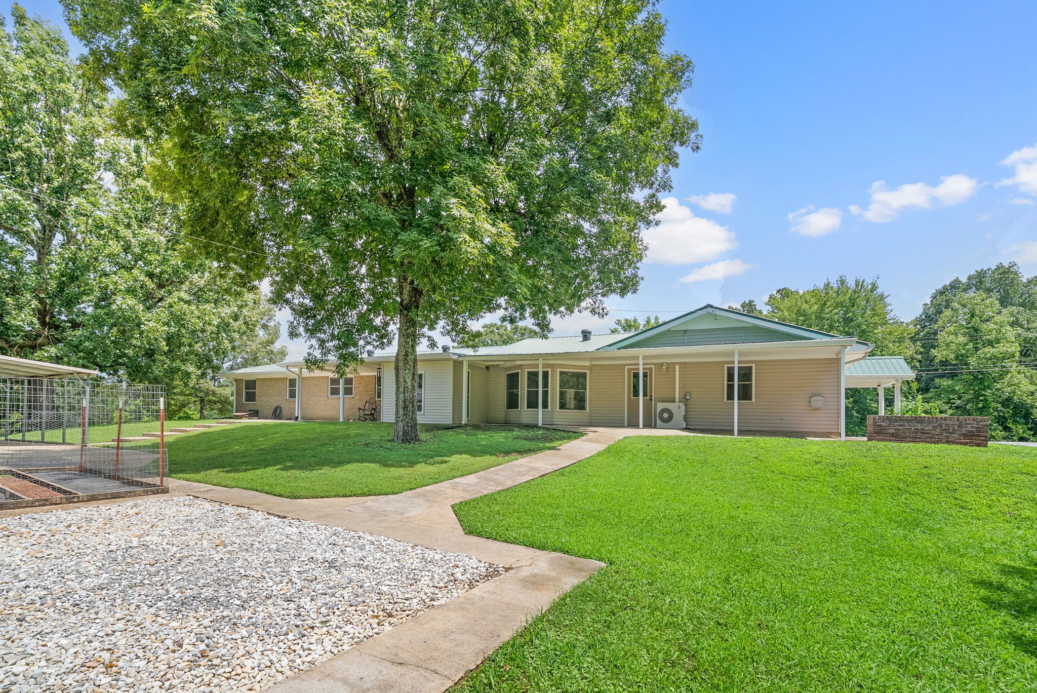 199 Dogwood Dr
