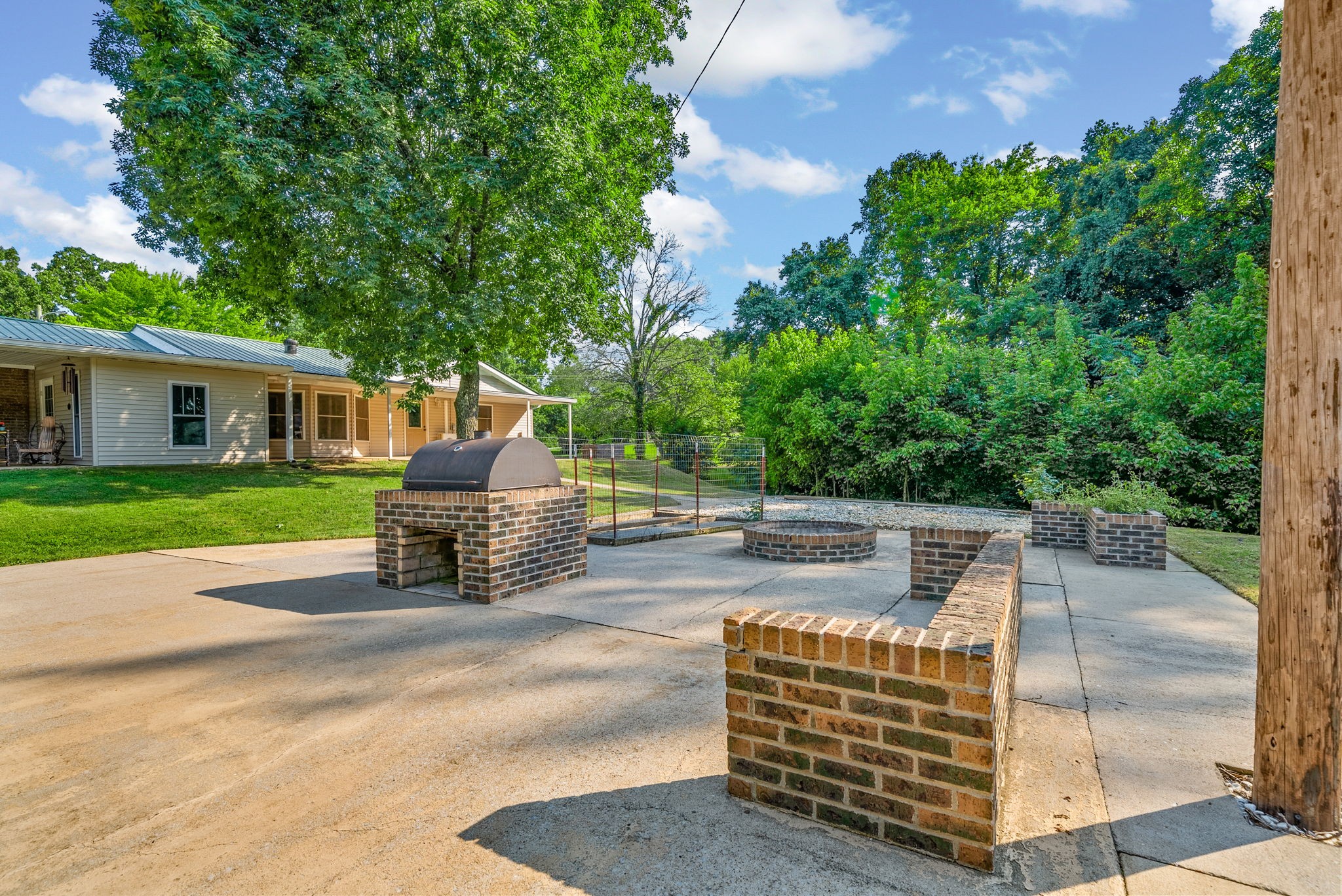 199 Dogwood Dr