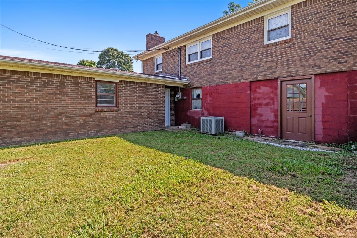 316 N Main St