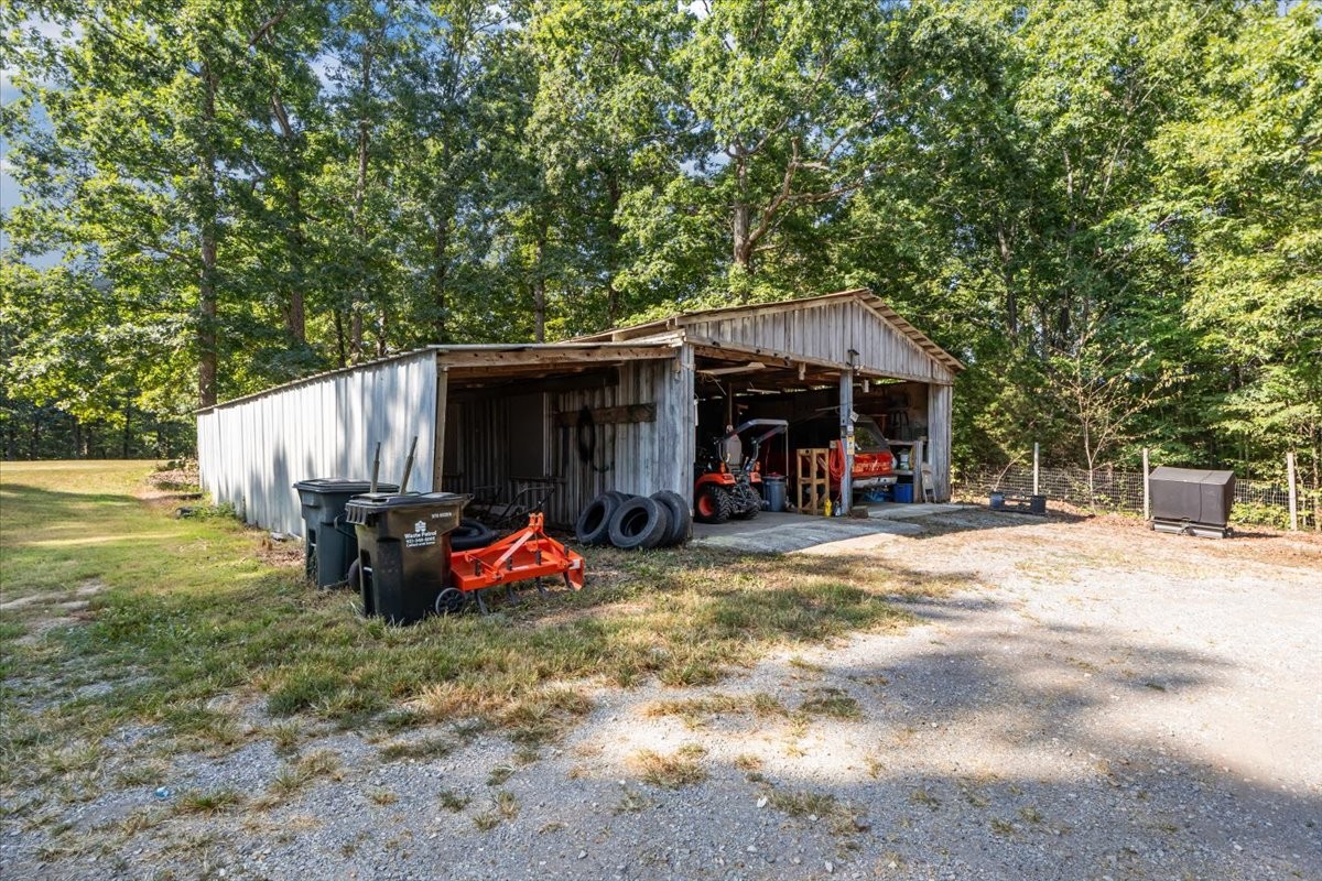2371 Cooley Ford Rd