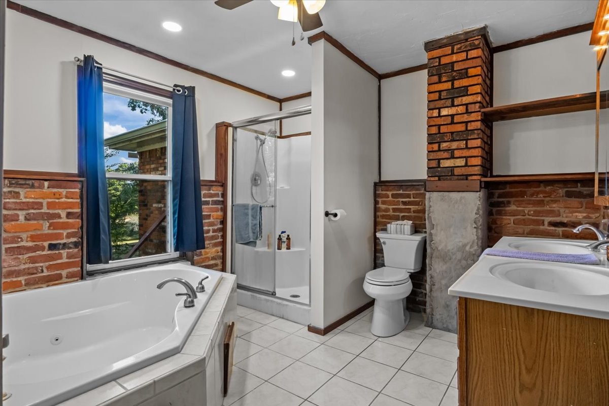 2371 Cooley Ford Rd