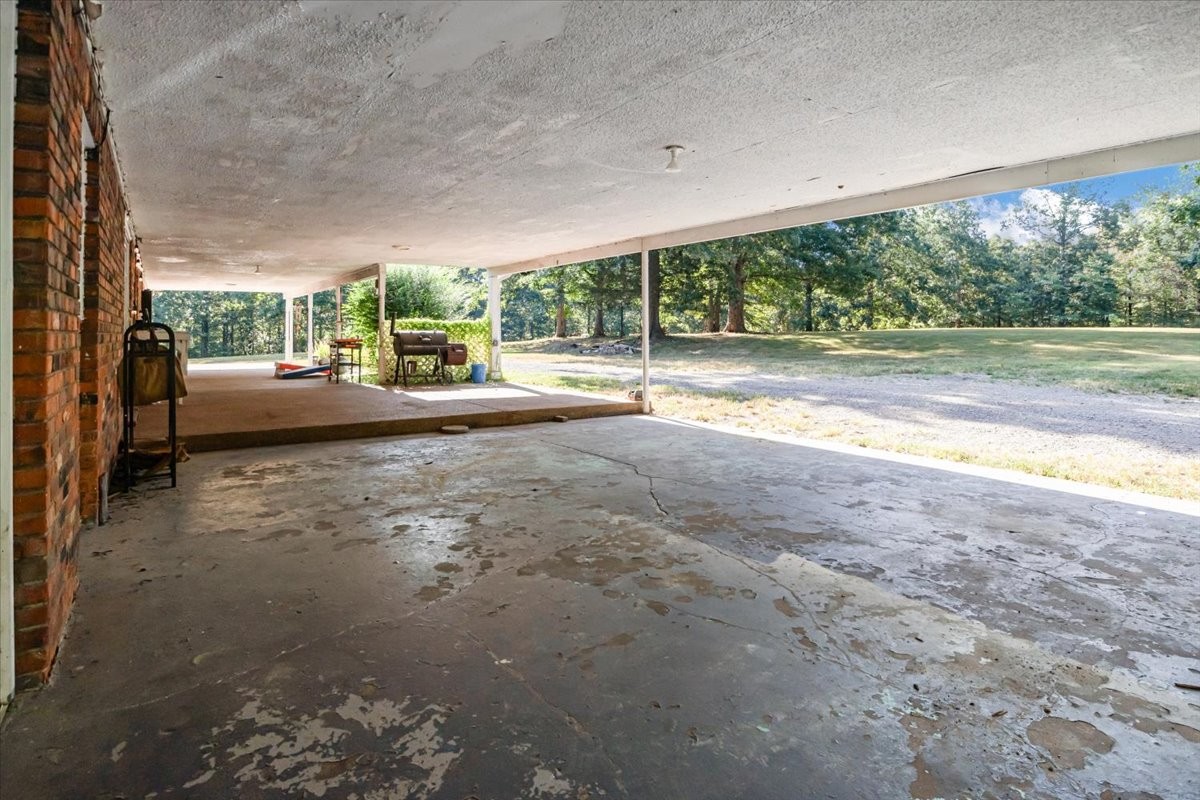 2371 Cooley Ford Rd