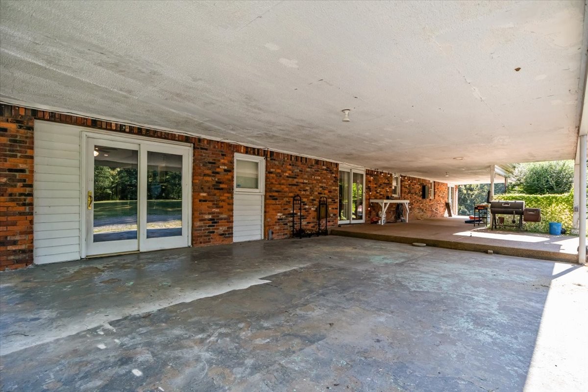 2371 Cooley Ford Rd