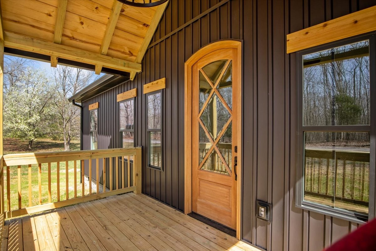 2105 Gin Hollow Rd