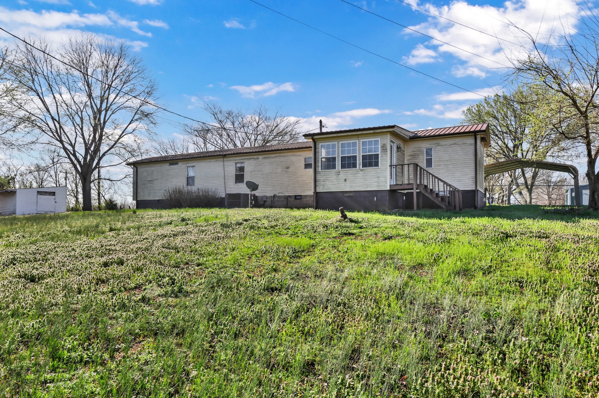 1765 Woolworth Rd