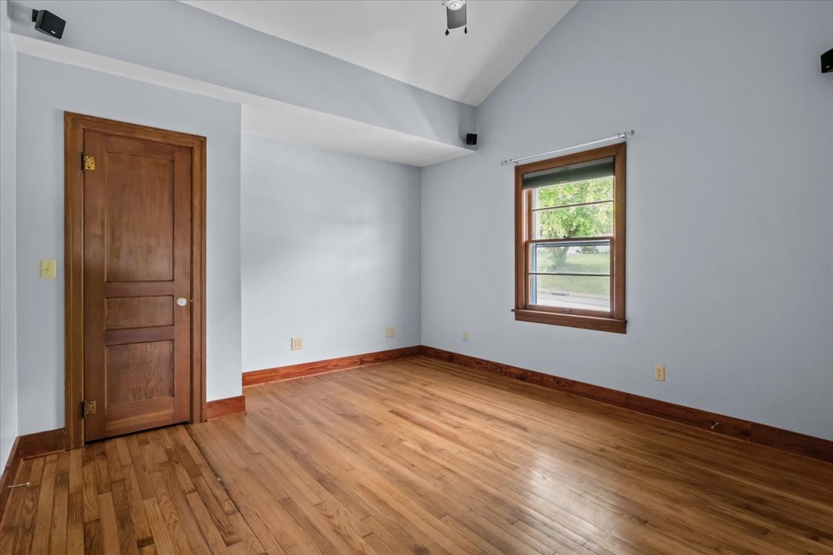 4540 W Main St