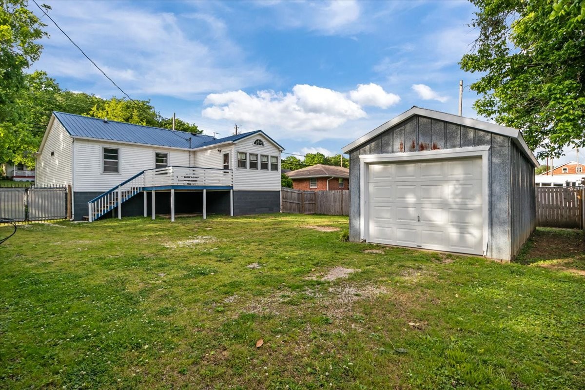 4540 W Main St