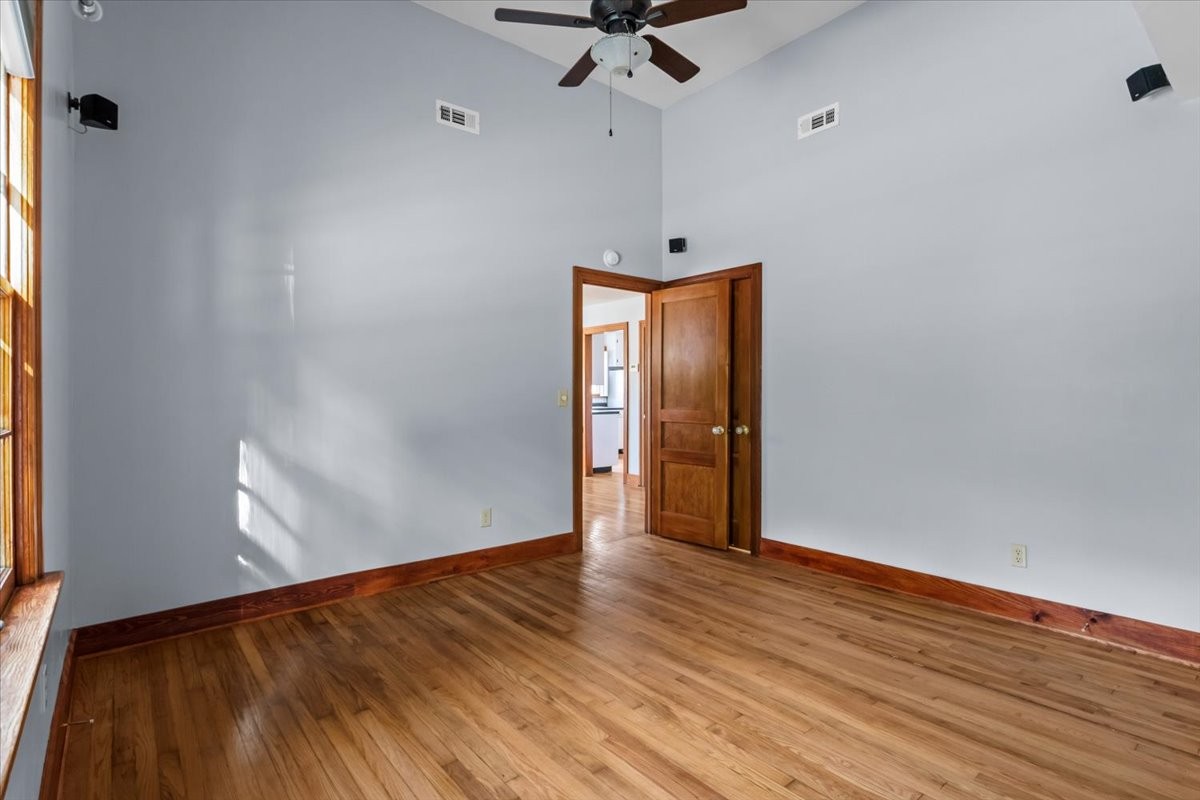 4540 W Main St