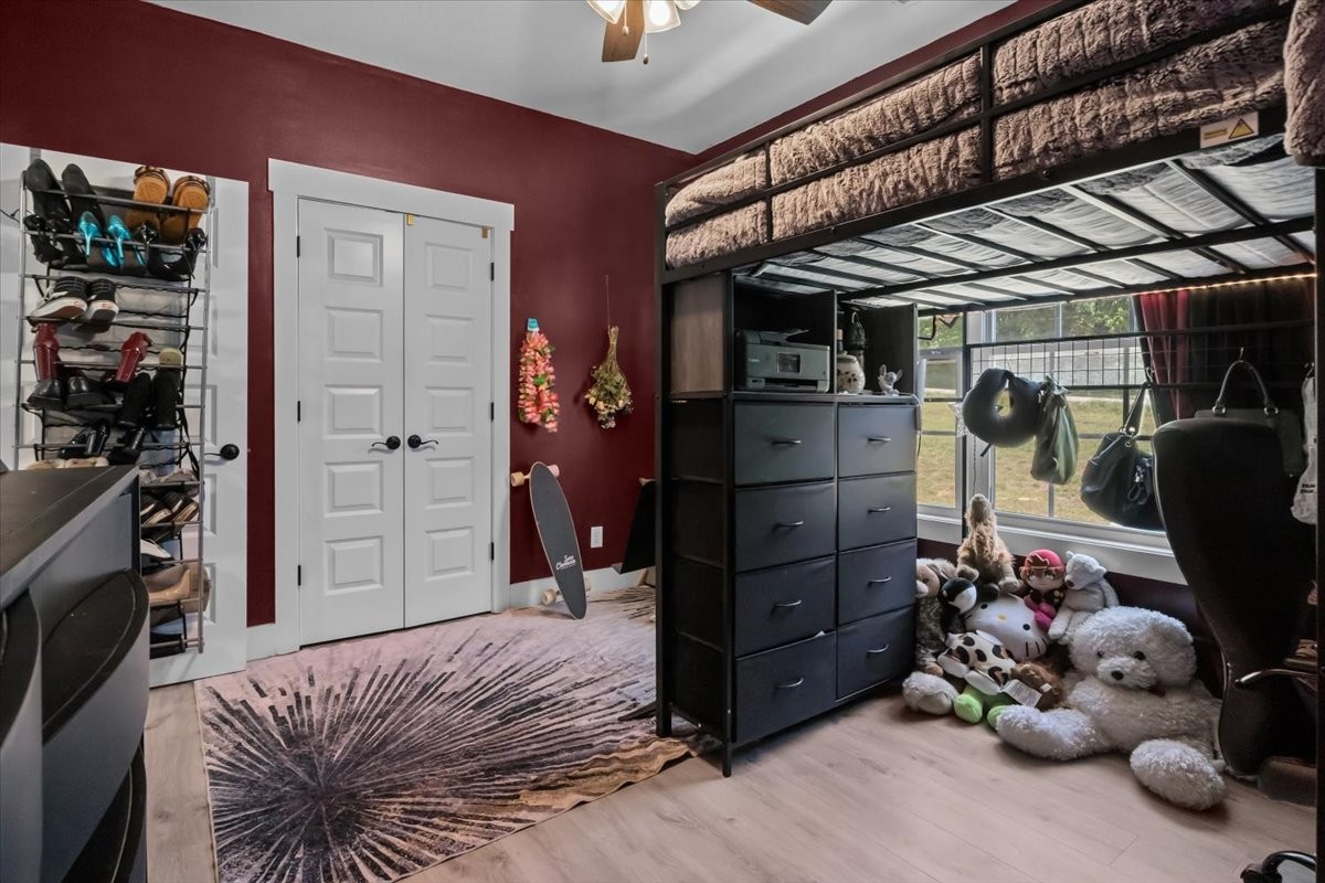 180 Alonzo Pl