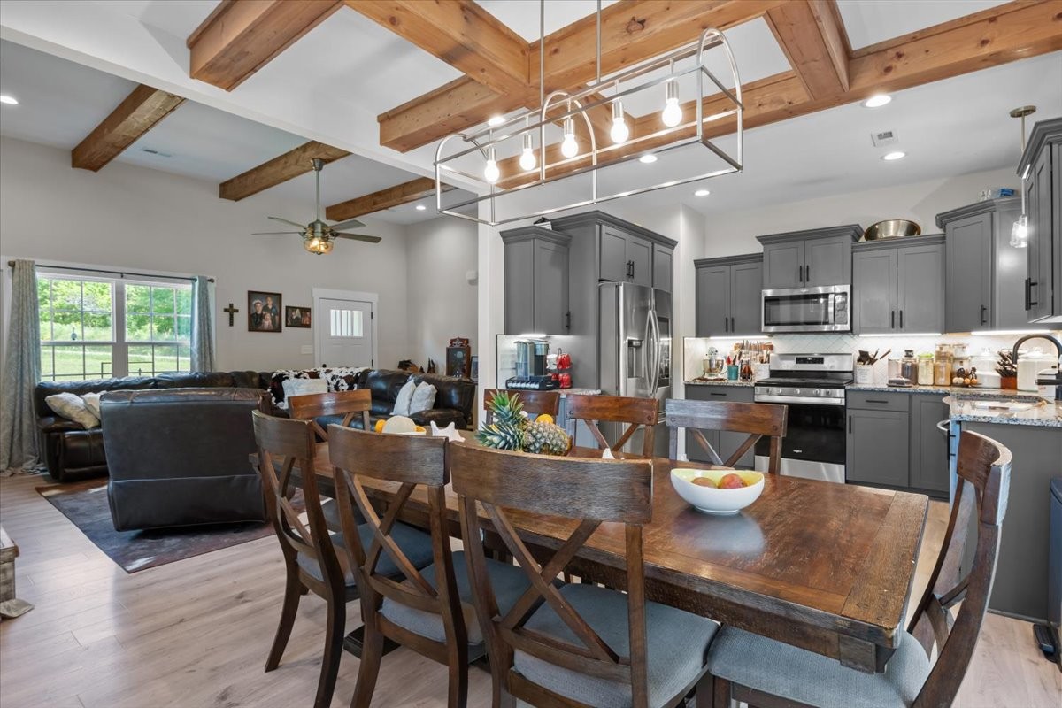 180 Alonzo Pl