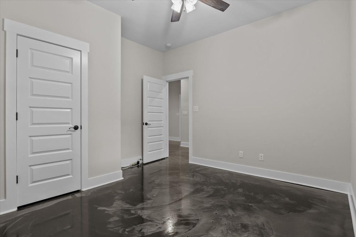 180 Alonzo Pl