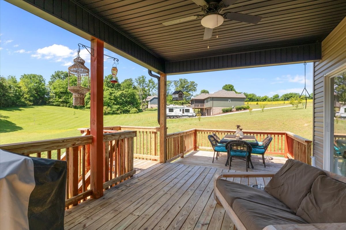 180 Alonzo Pl