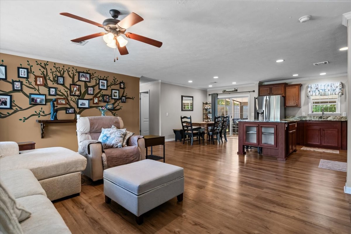 254 Shiloh Hollow Rd
