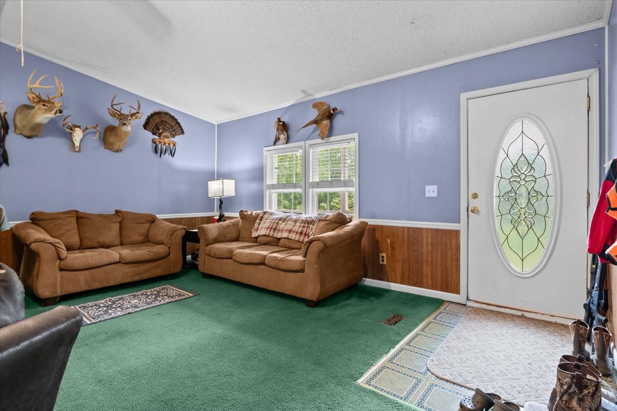 54 Tyler Ln