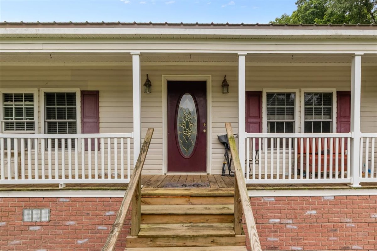54 Tyler Ln