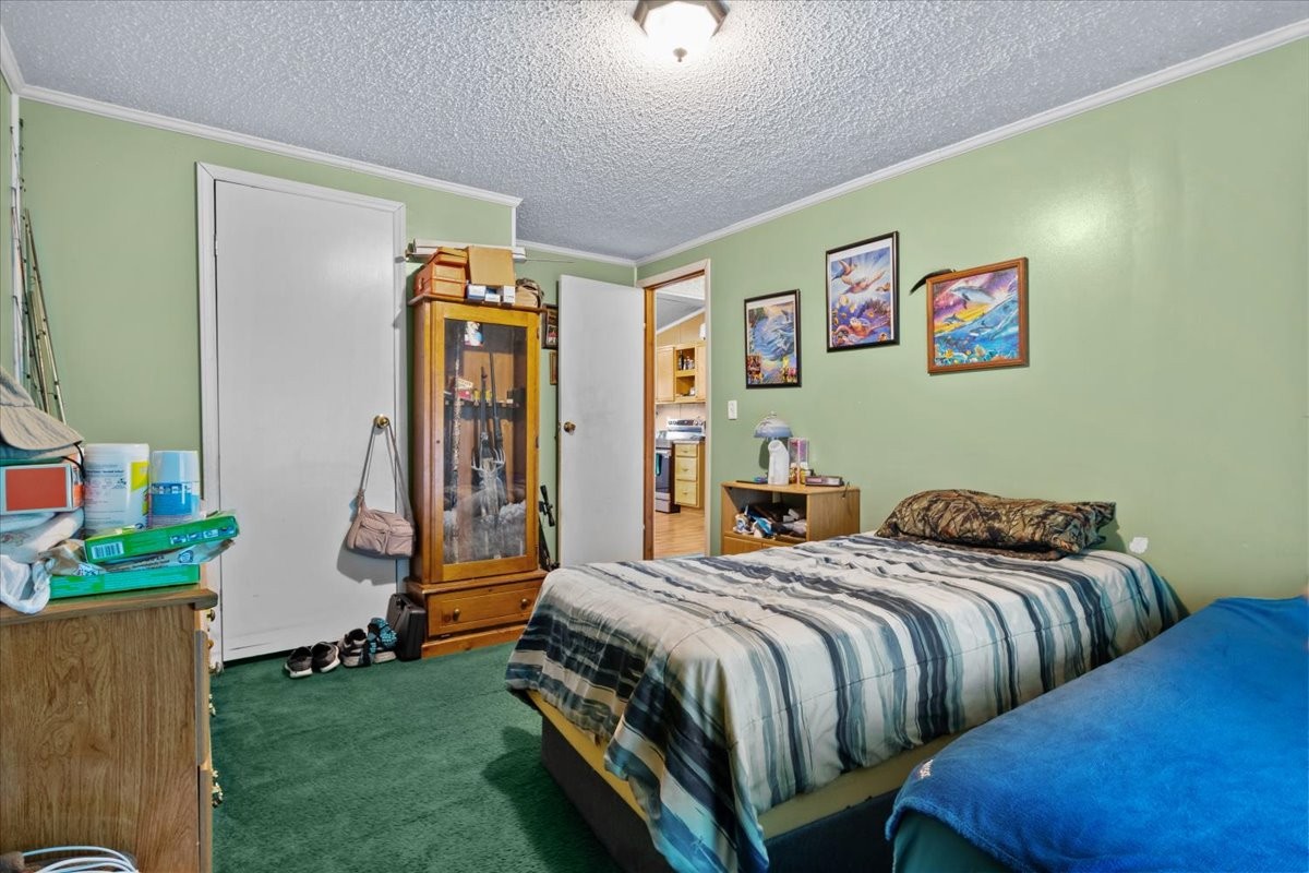 54 Tyler Ln