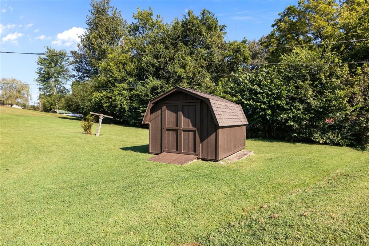 220 Roby Dr