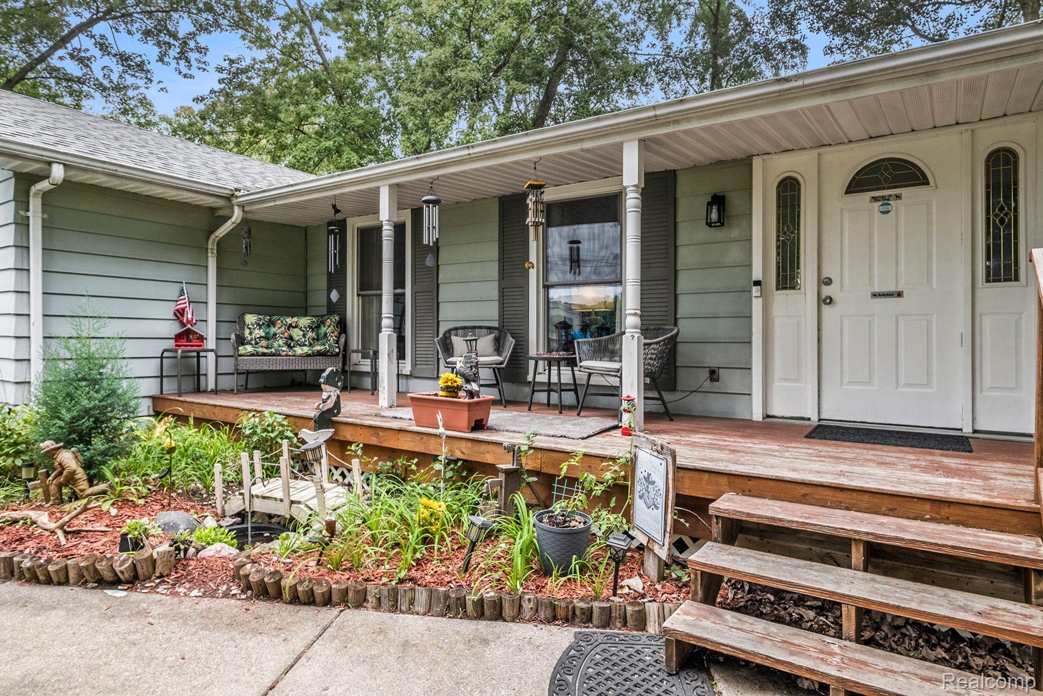 6218 W MOUNT MORRIS Road