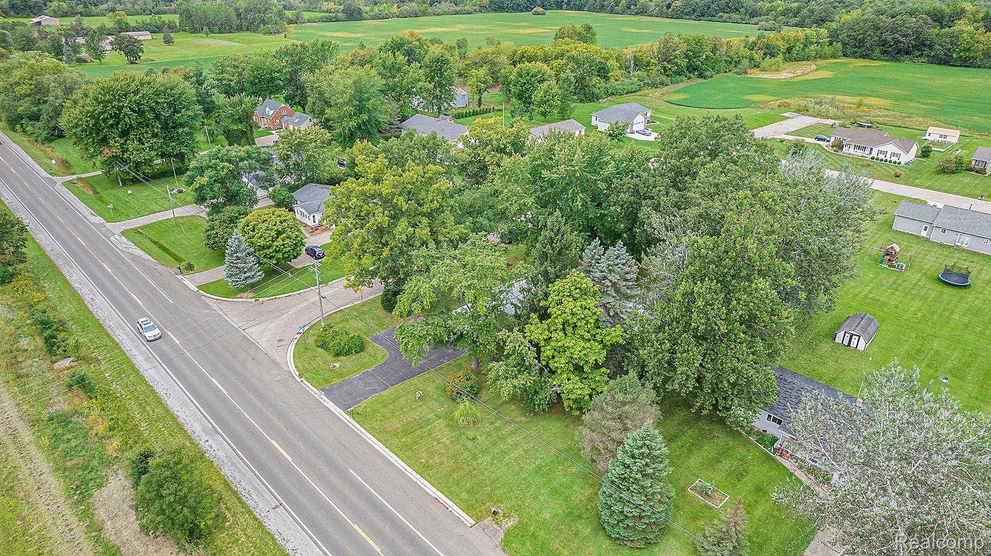 6218 W MOUNT MORRIS Road