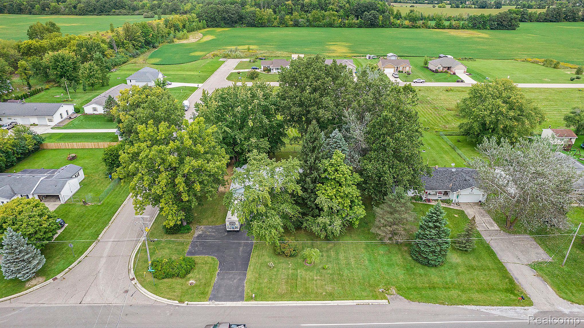 6218 W MOUNT MORRIS Road