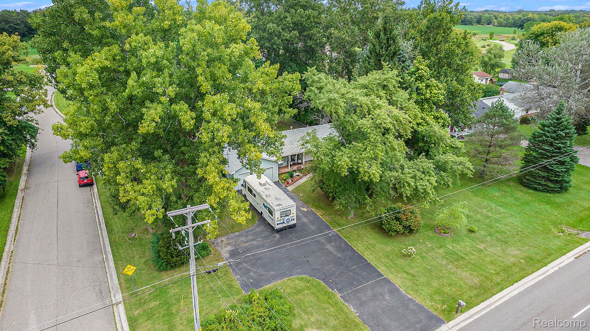 6218 W MOUNT MORRIS Road