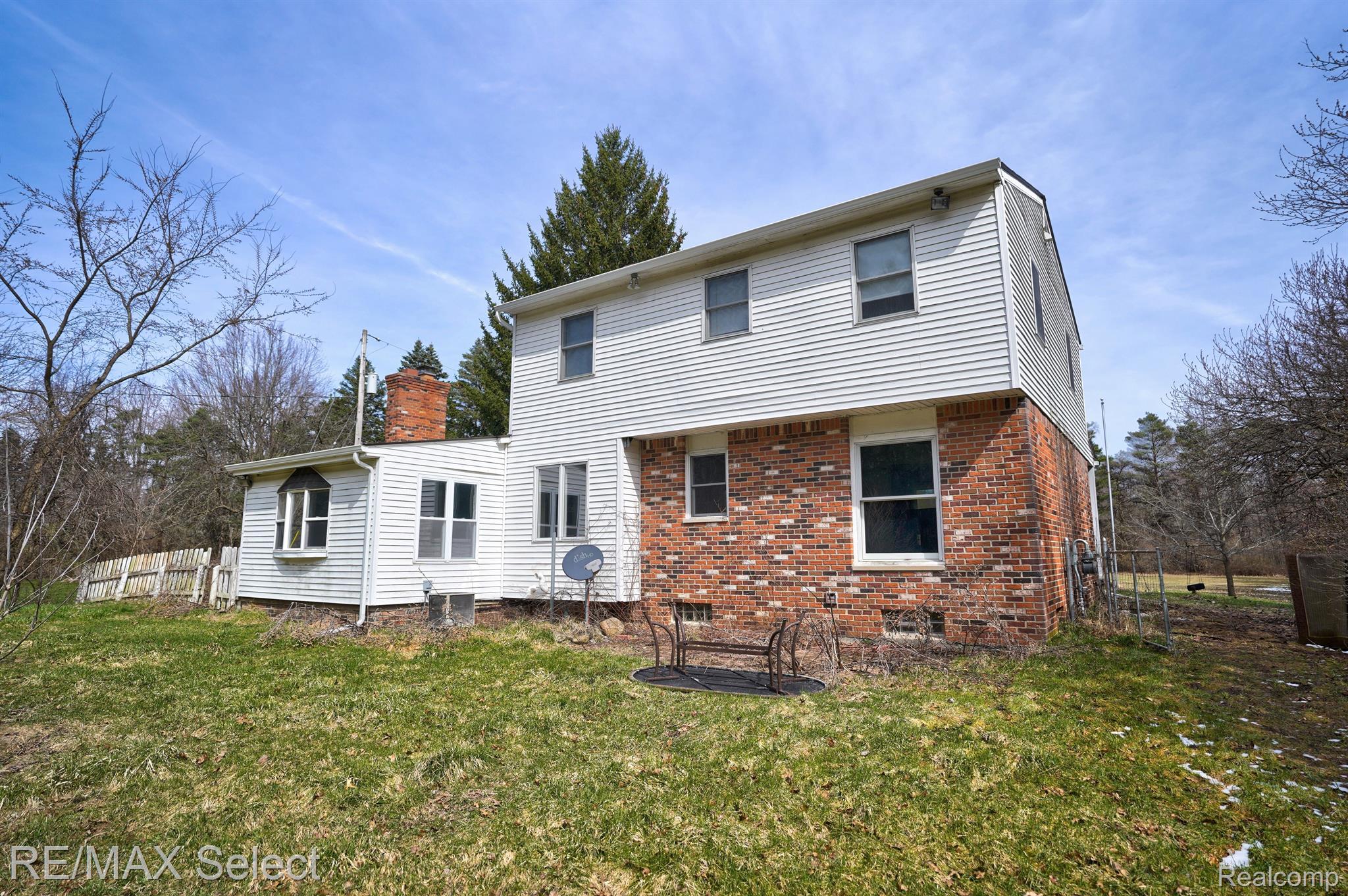 9214 WASHBURN Road