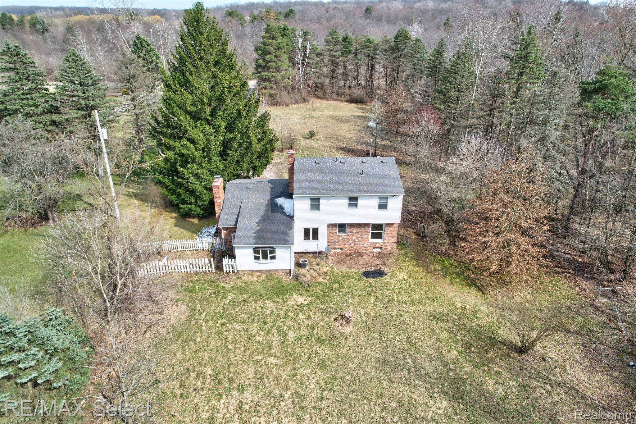 9214 WASHBURN Road