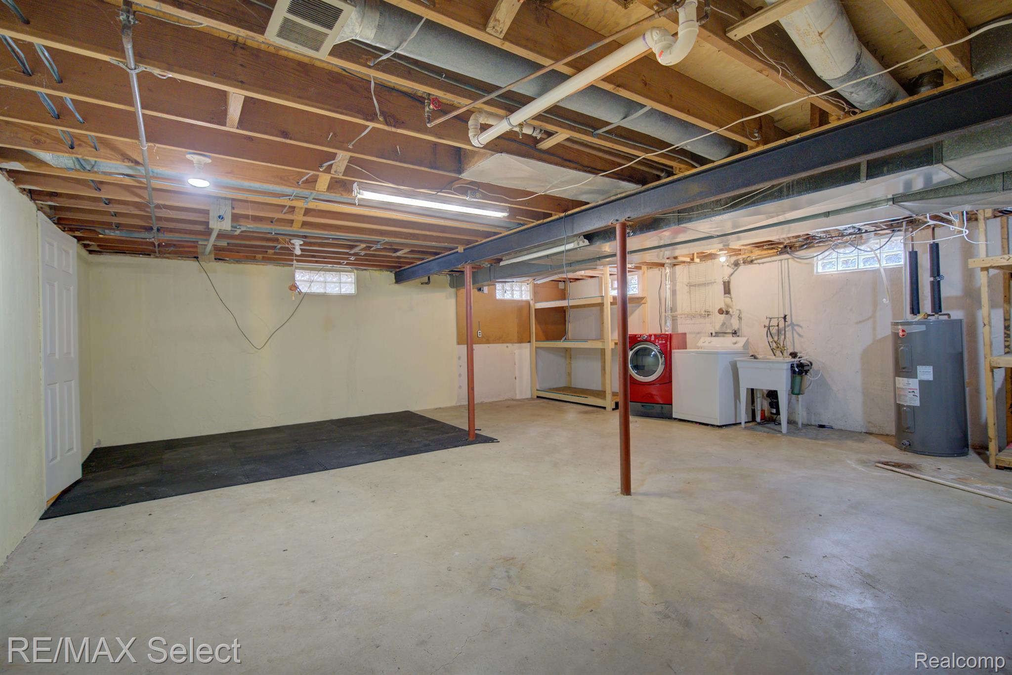 9214 WASHBURN Road