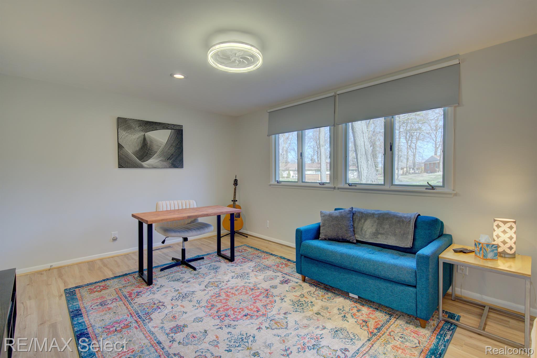 2151 CRESTLINE Drive