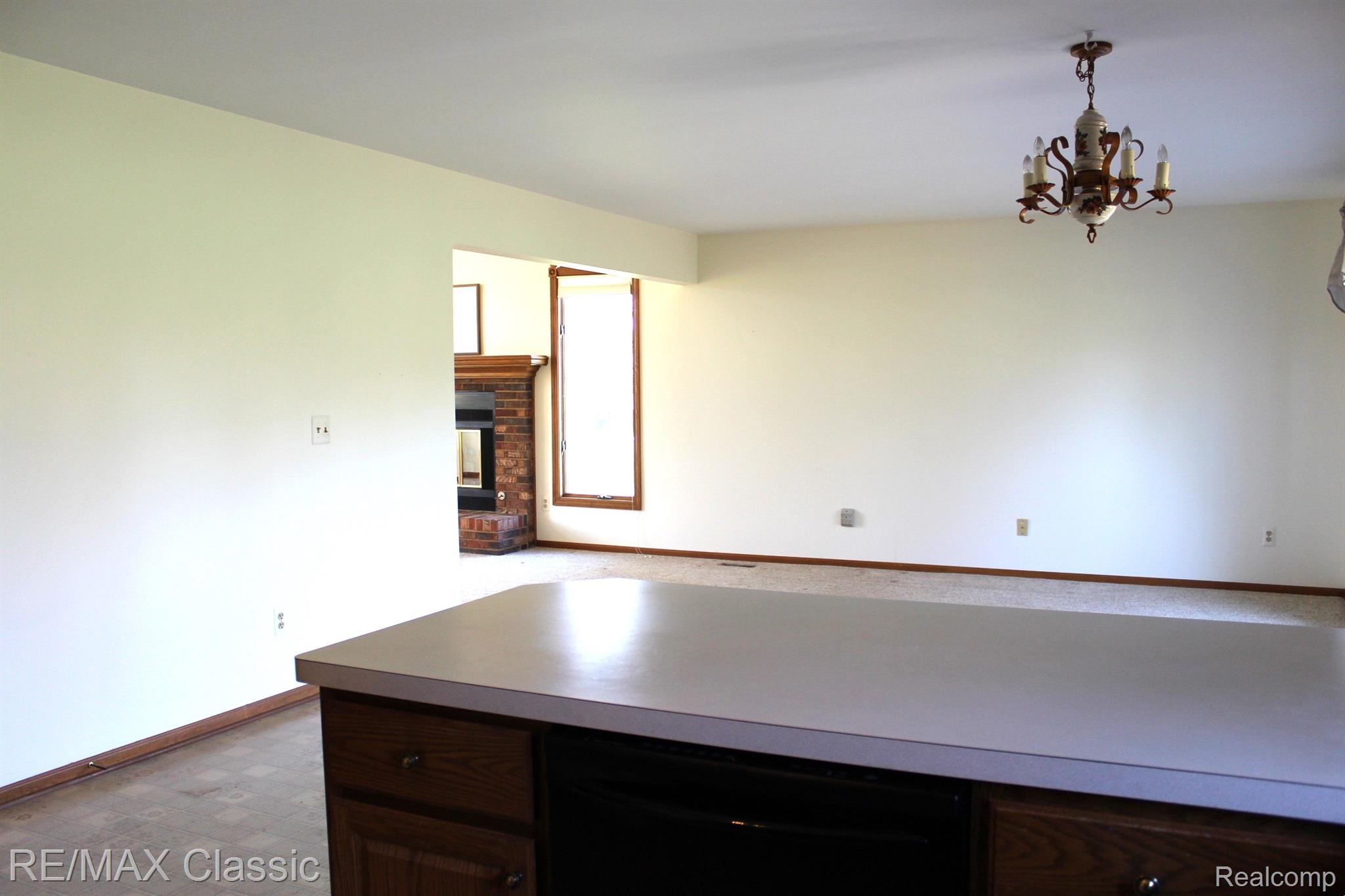 5949 TIPPERARY Circle