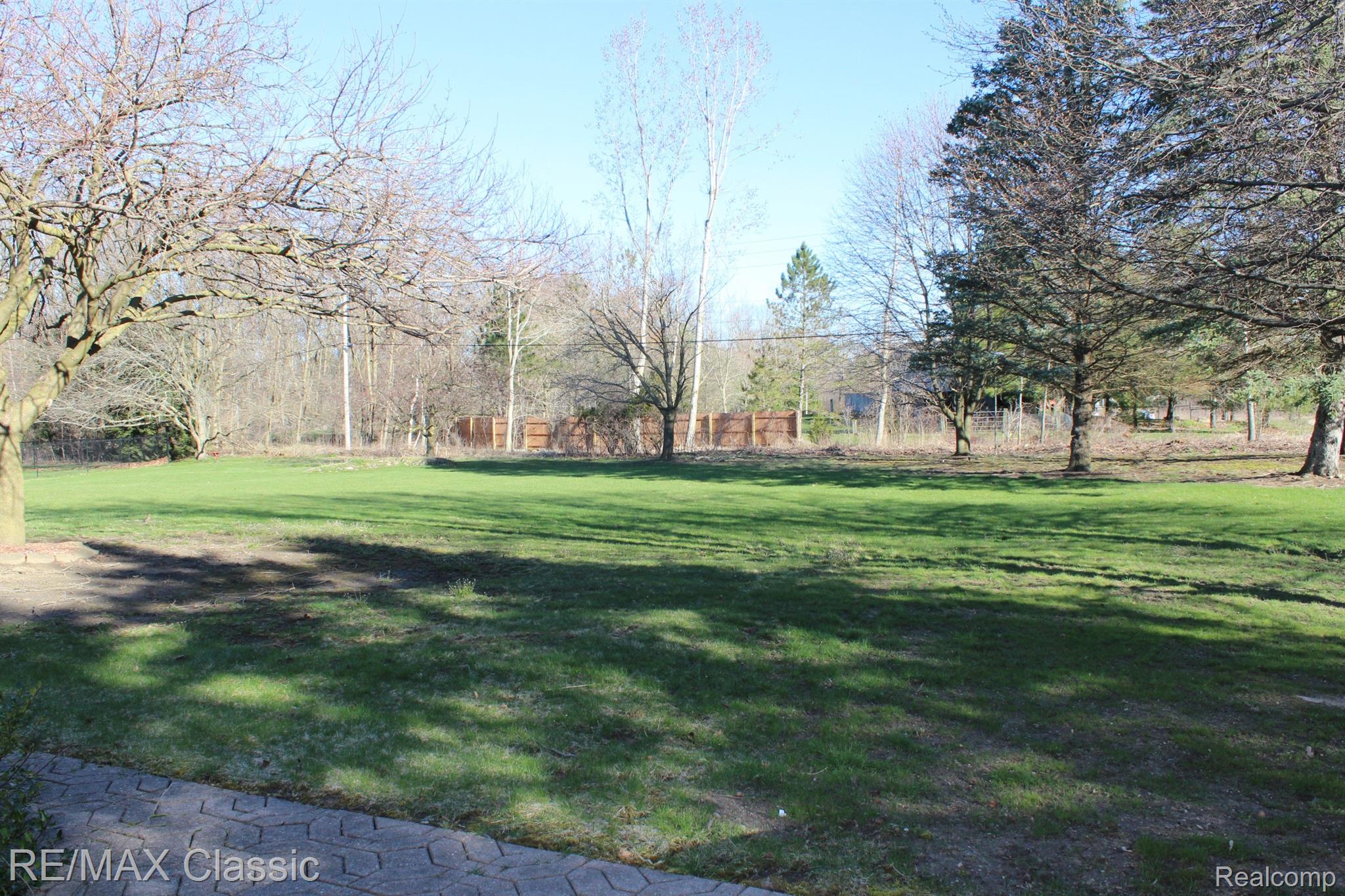 5949 TIPPERARY Circle