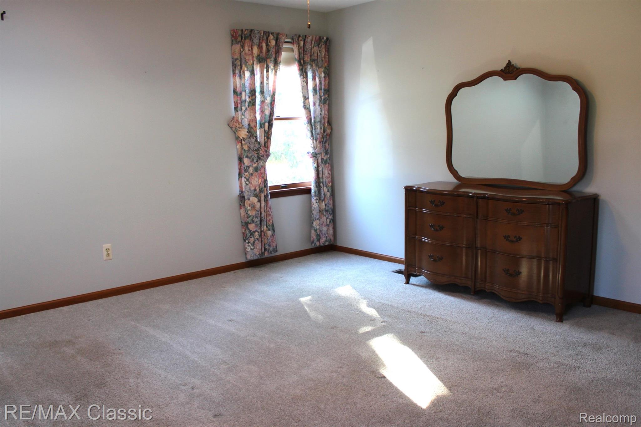 5949 TIPPERARY Circle