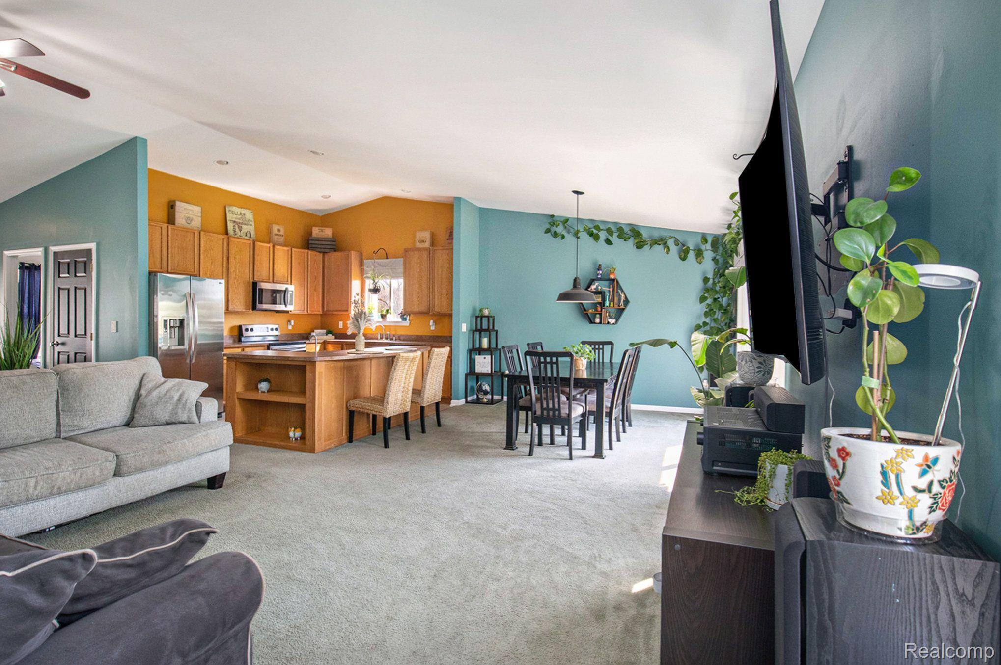 494 SWEET BRIAR Ridge