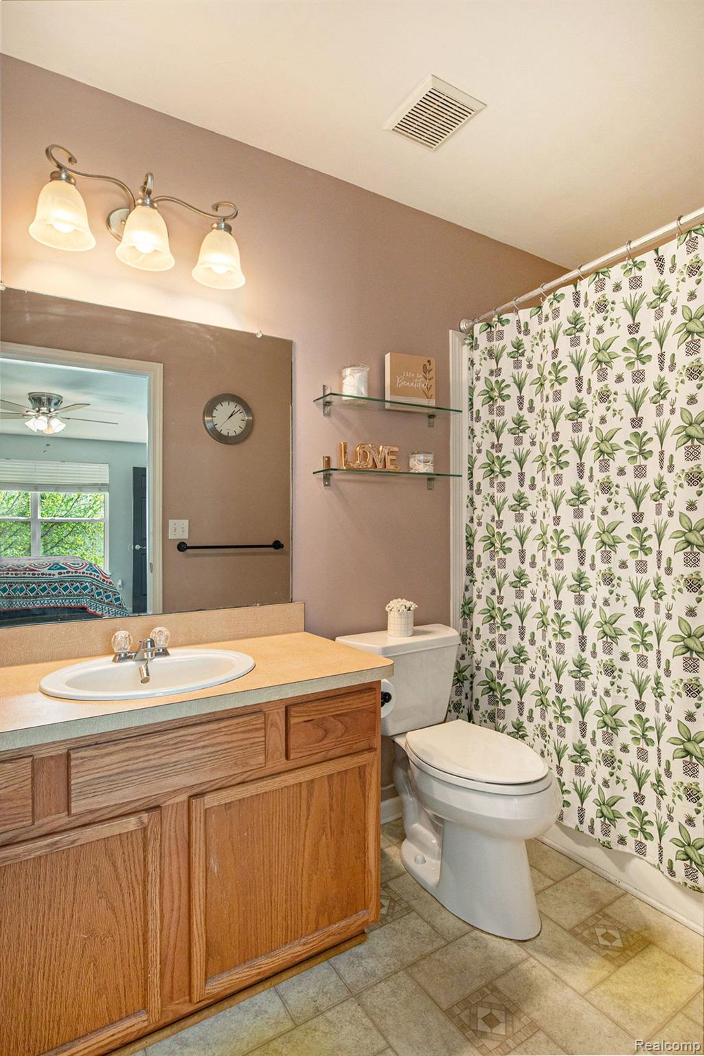 494 SWEET BRIAR Ridge