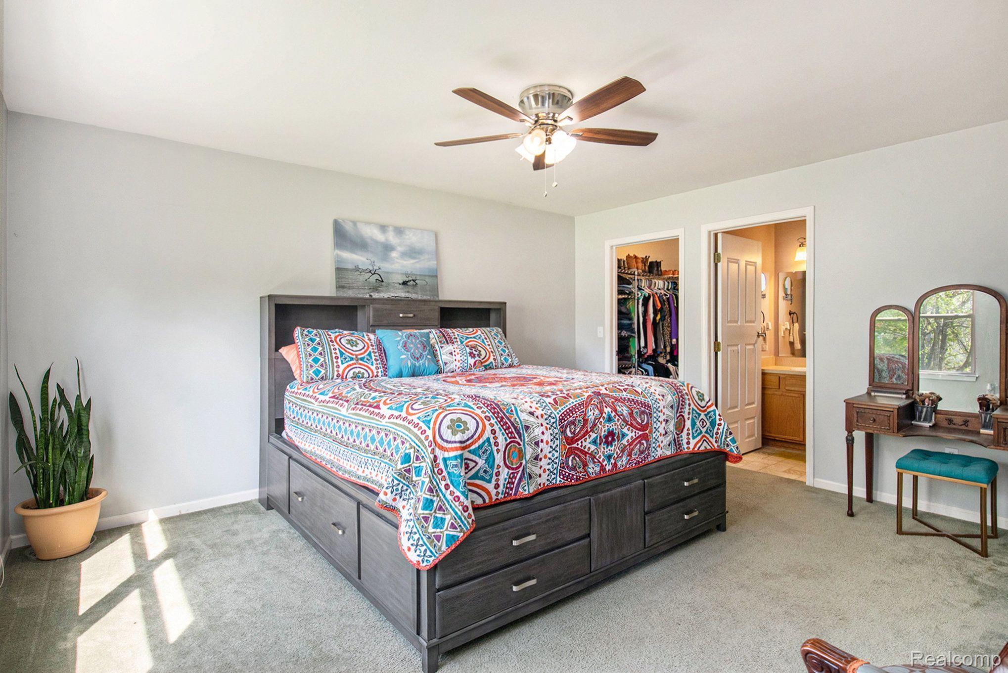 494 SWEET BRIAR Ridge
