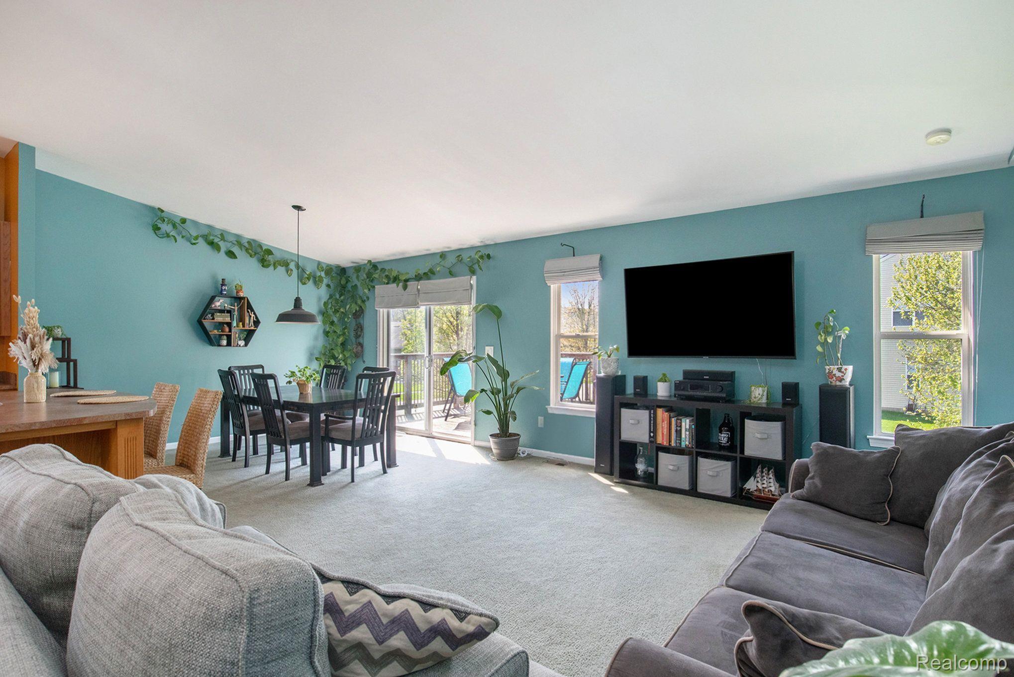 494 SWEET BRIAR Ridge