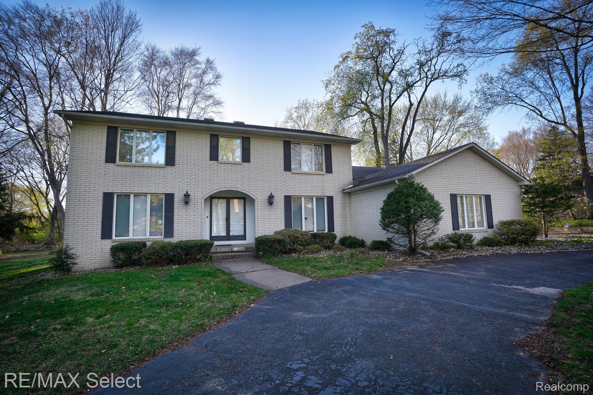 1267 DYEMEADOW Lane