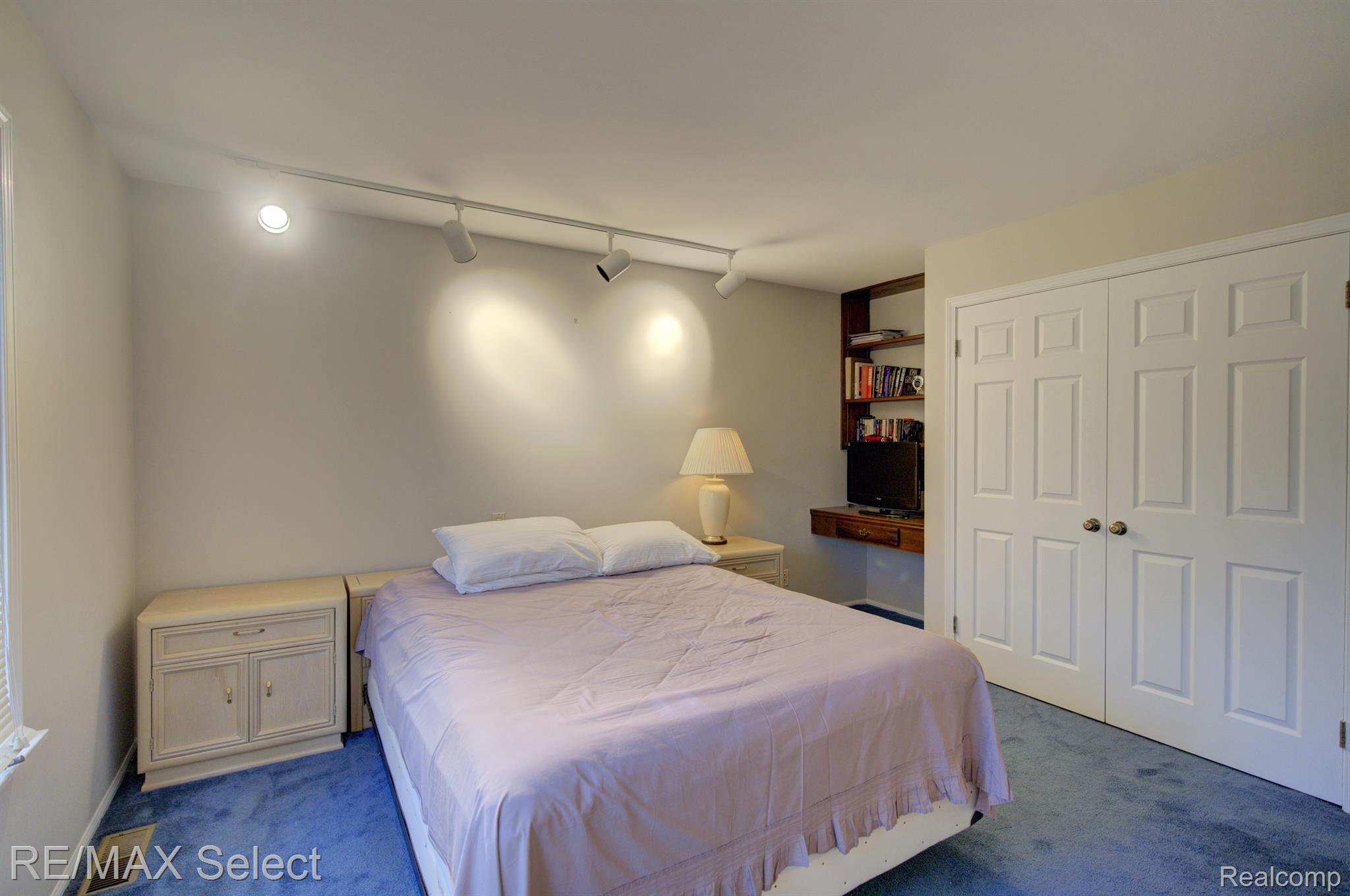 1267 DYEMEADOW Lane