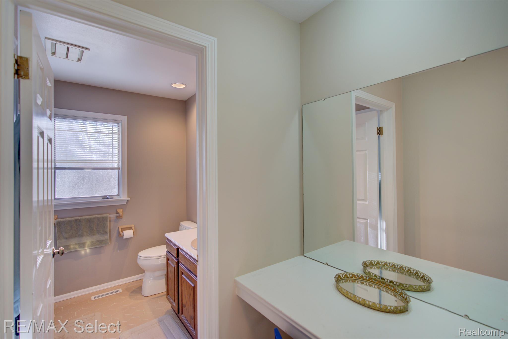 1267 DYEMEADOW Lane