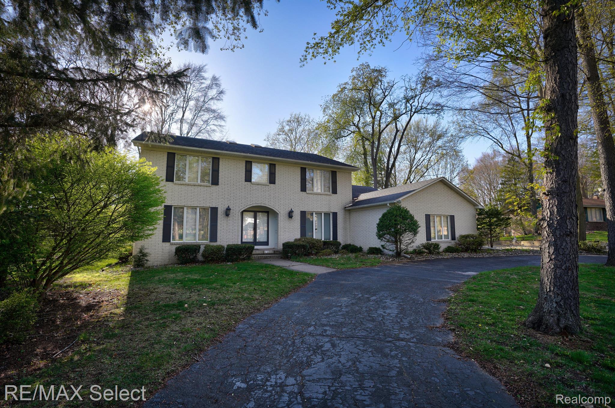1267 DYEMEADOW Lane