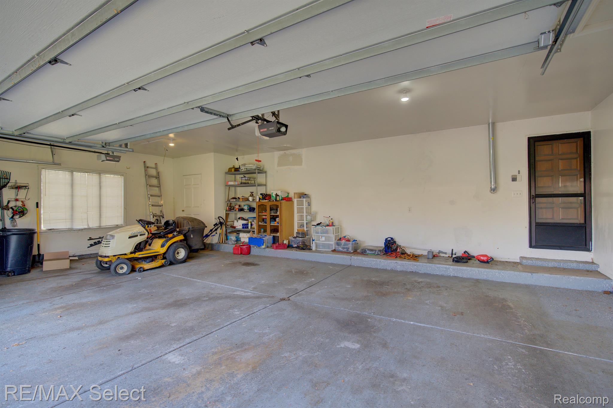 1267 DYEMEADOW Lane