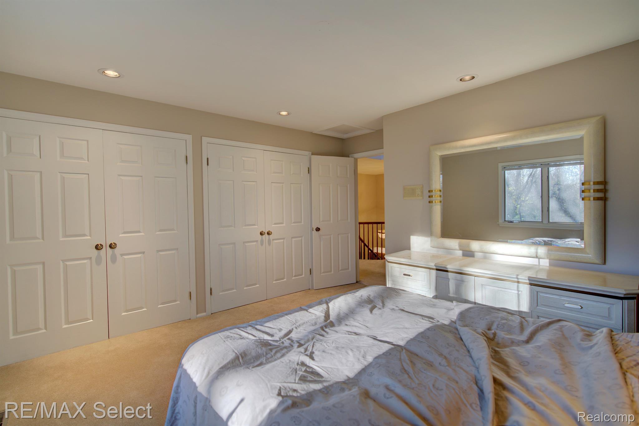 1267 DYEMEADOW Lane