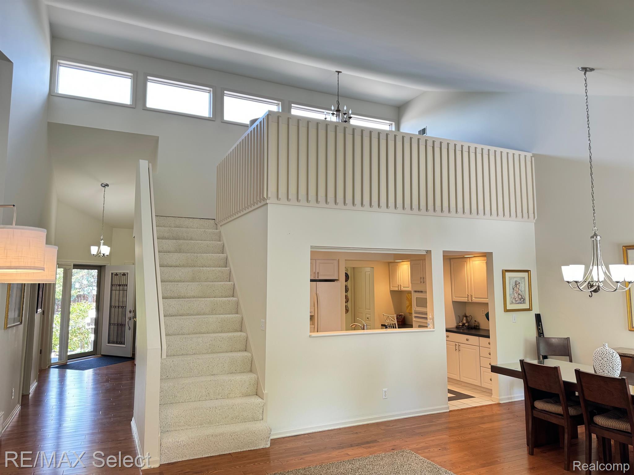 5378 WARWICK Trail