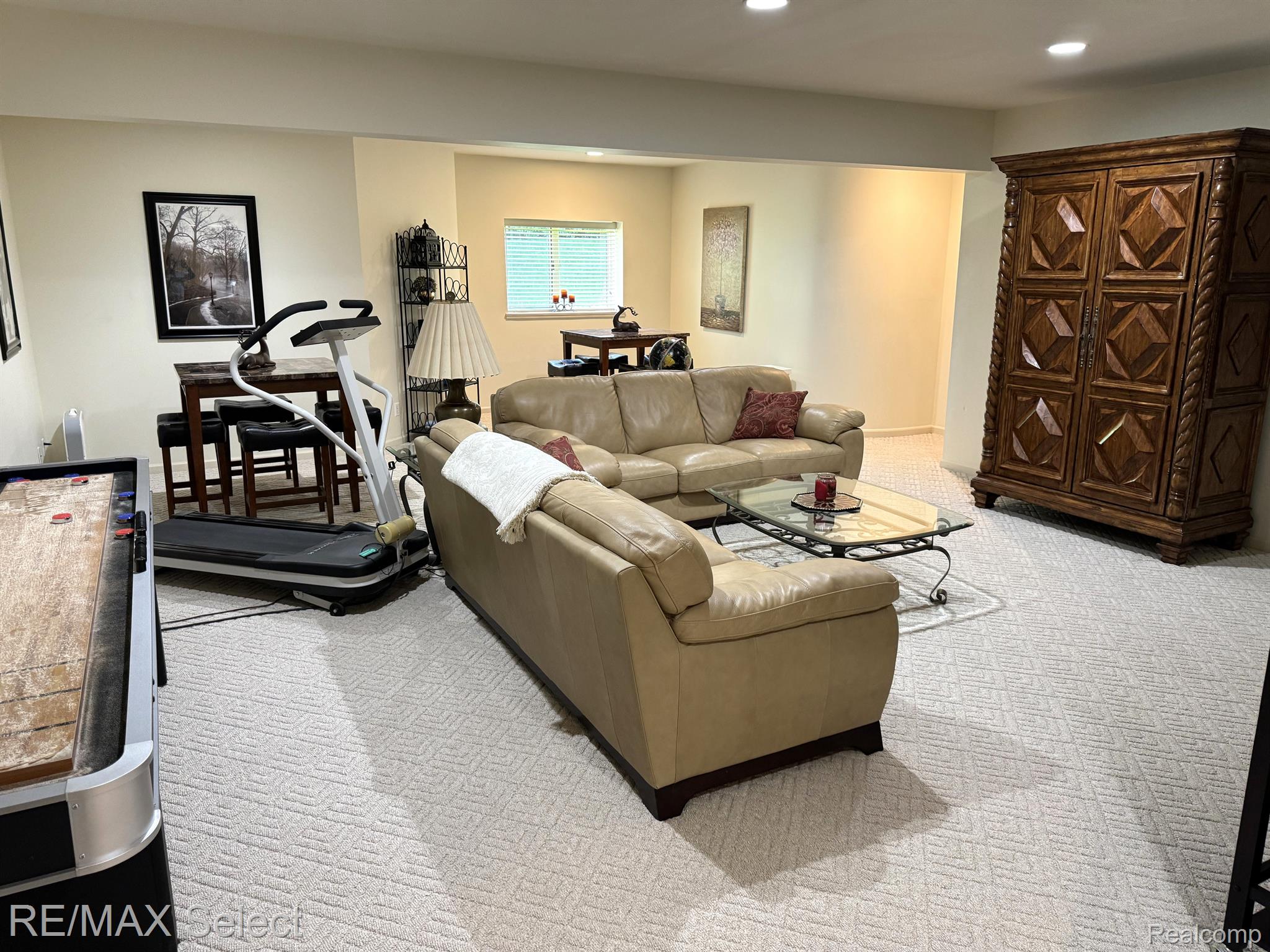 5378 WARWICK Trail