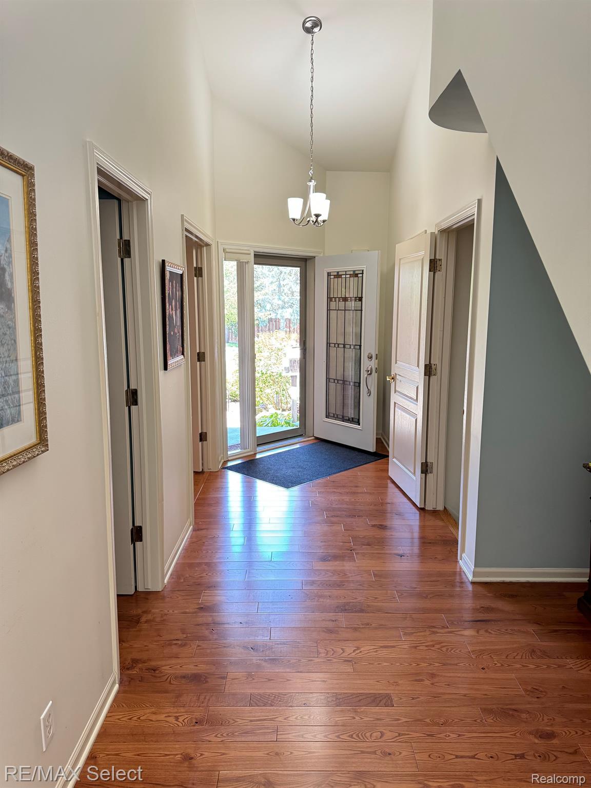5378 WARWICK Trail
