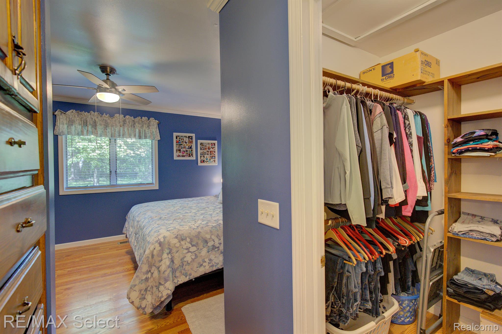 8468 RONDALE Drive