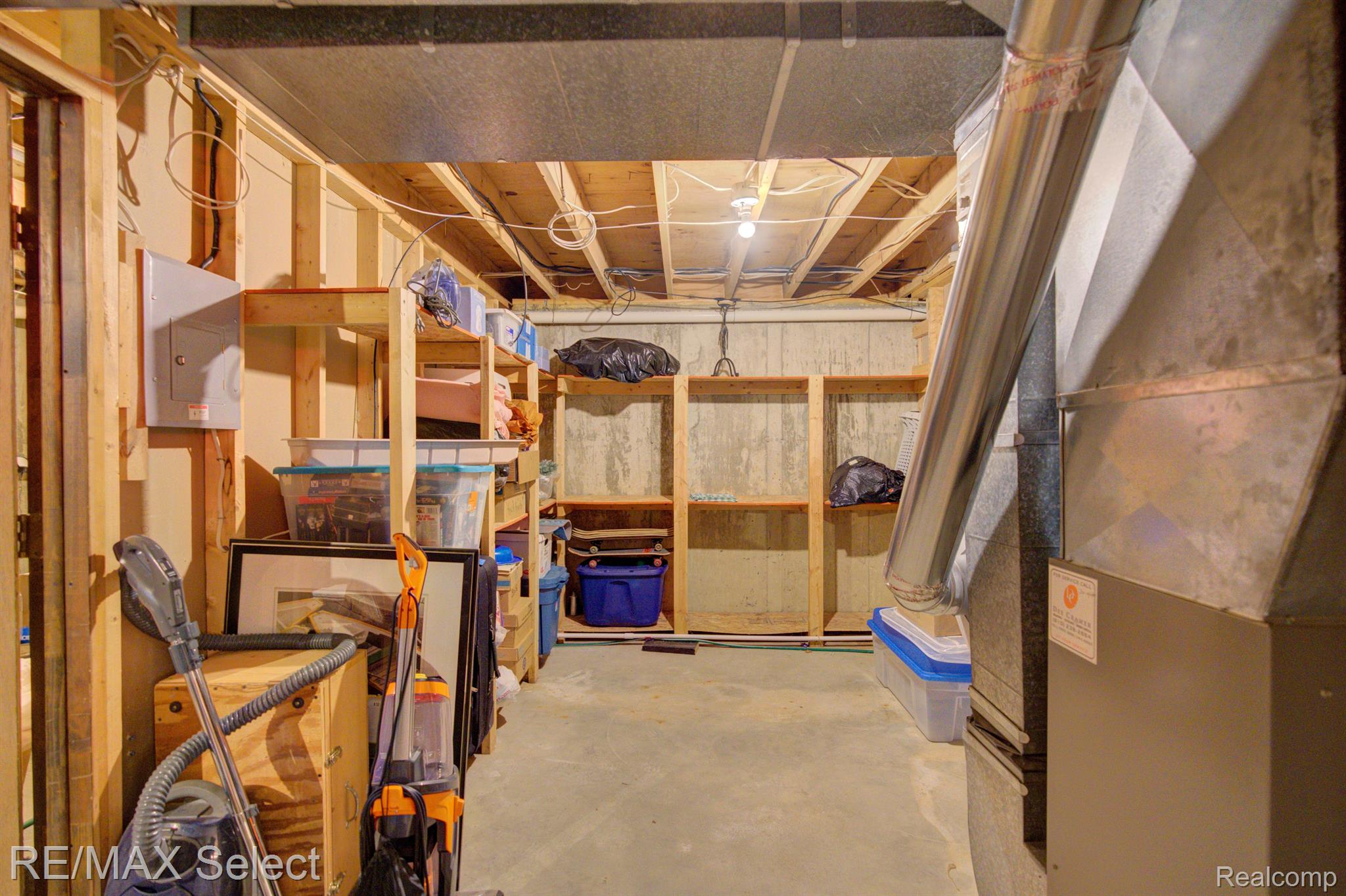 8468 RONDALE Drive