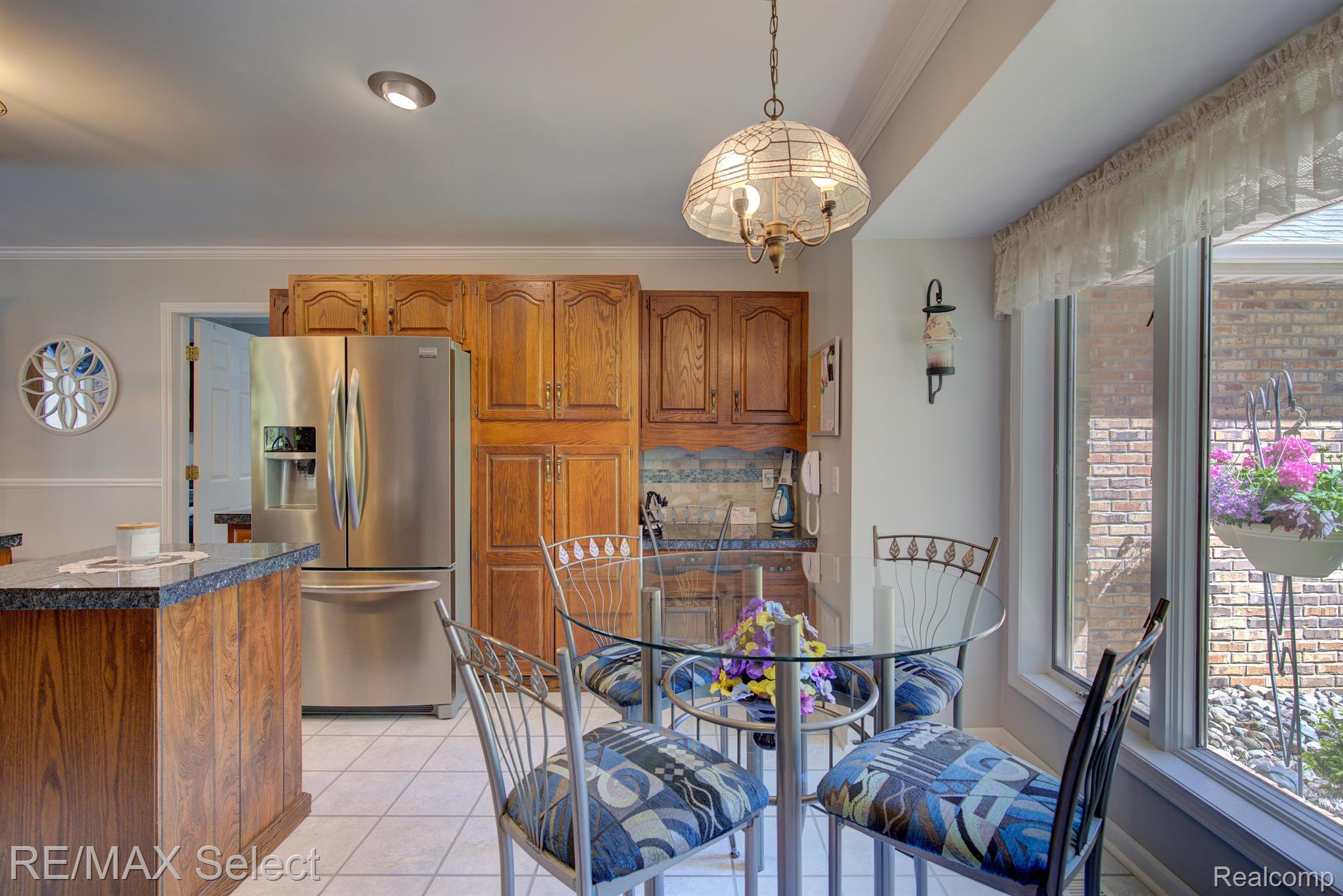 8468 RONDALE Drive