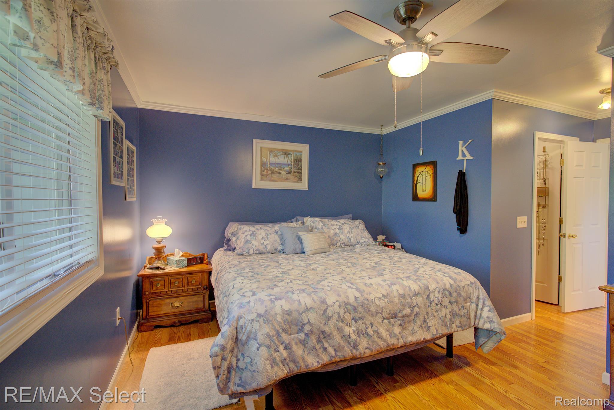 8468 RONDALE Drive